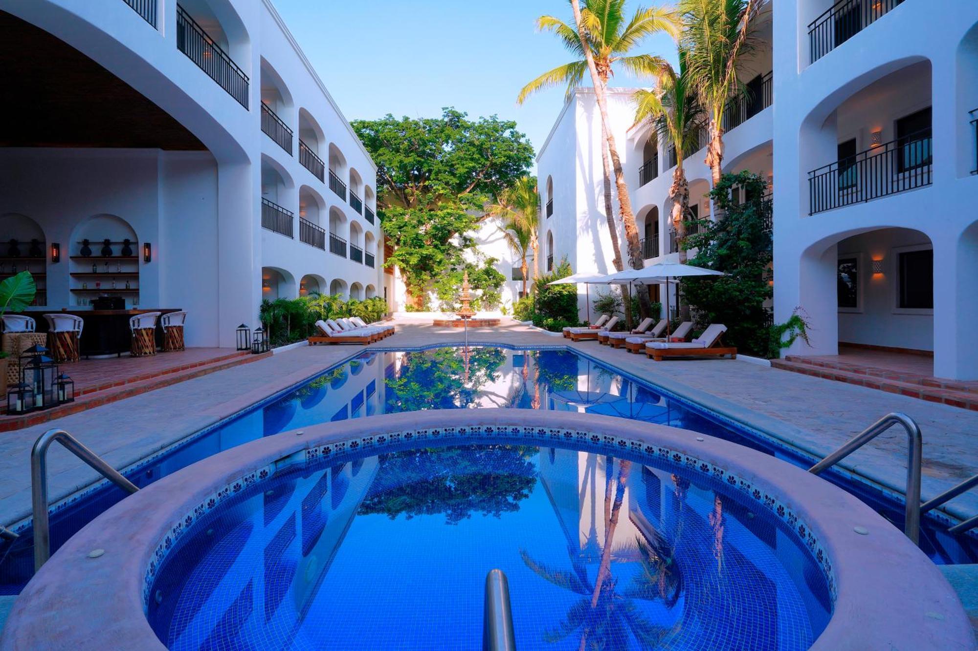 Tropicana Los Cabos, Tapestry Collection By Hilton San José del Cabo Exterior foto